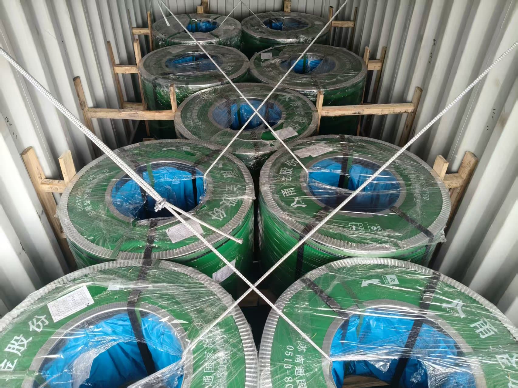 SUS301-CSP and SUS304-CSP stainless steel coils secured in export container with maritime waterproof packaging